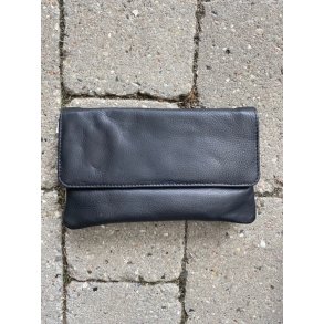 Siff skindpung fra tim&simonsen (EIE-Siff-big-4013-sort)