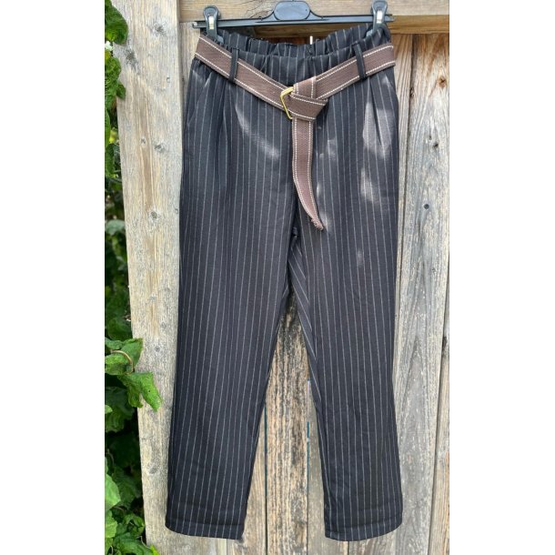 Lisbeth Merrild - Buks med blte - nlestribet gr - OneSize