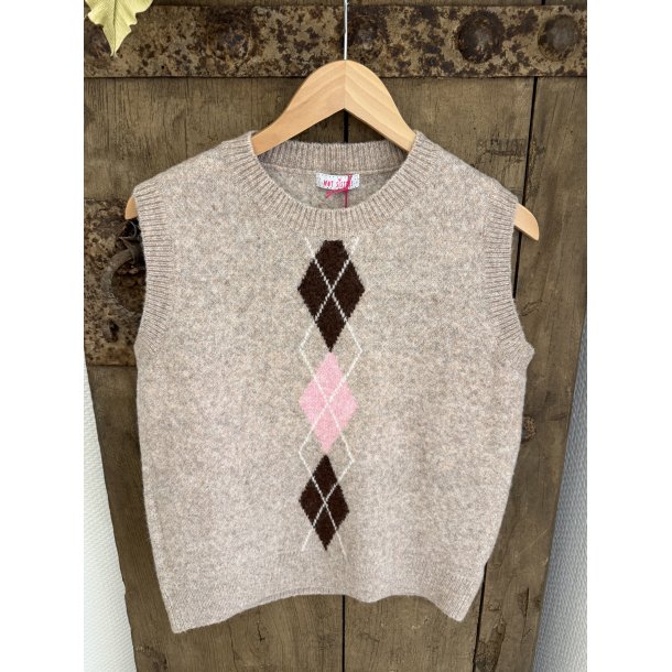 Not Sisters - Henry Vest - beige strik med harlekin mnster i lyserd og brun
