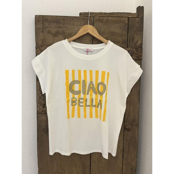 Not Sisters - T-Shirt - med gult "Ciao" print