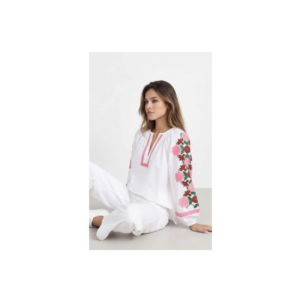 Qnuz - Boheme Bluse - hvid med forsk. farvede broderier