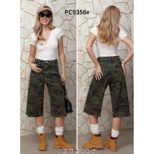 Wilto - Bermuda Shorts - army camouflage
