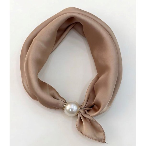 Lisbeth Merrild - T�rkl�de m. magnet lukning - beige