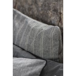 Ib Laursen - Pudebetrk - 50x50 cm - med sort/creme striber