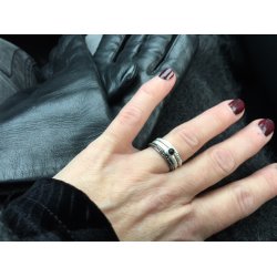 Pure by Nat - Fingerring - i brstet slv belagt med sort onyx